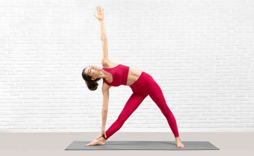 trikonasana